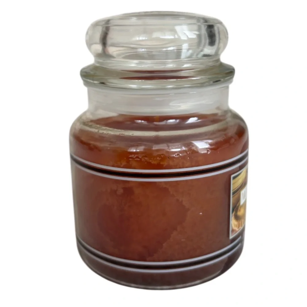 Yankee Candle Jar Mom’s Apple Pie Rare Vintage Black Band Orange 14.5 Oz